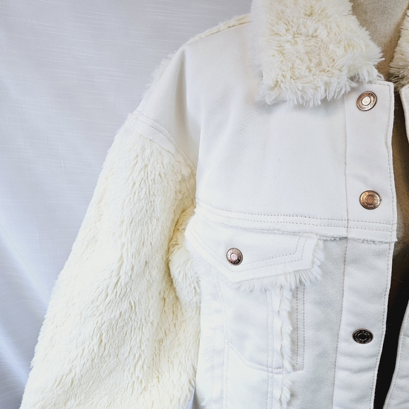 NWT Mavi Destiny Gold Icon Jean Jacket size Medium - Picture 8 of 16